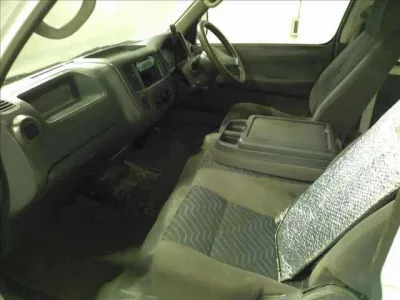 Isuzu COMO