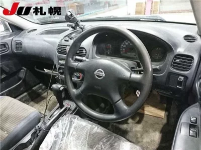 Nissan AD