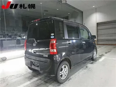 Daihatsu TANTO EXE