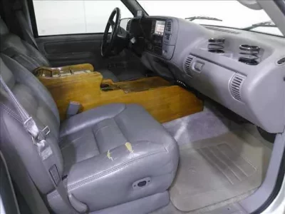 GM CHEVROLET SUBURBAN