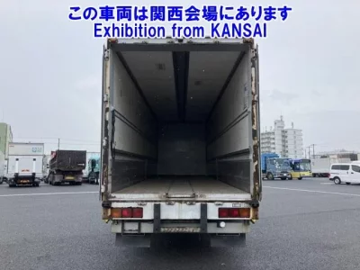 Isuzu GIGA