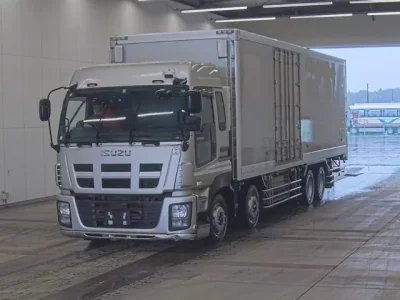 Isuzu GIGA
