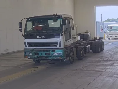 Isuzu GIGA