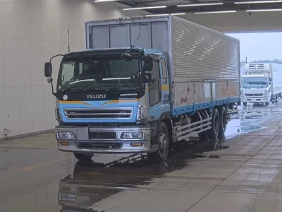 Isuzu GIGA
