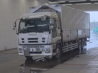 Isuzu GIGA