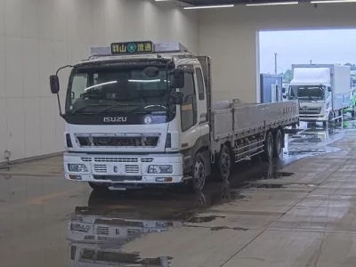 Isuzu GIGA