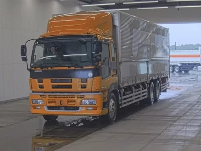 Isuzu GIGA