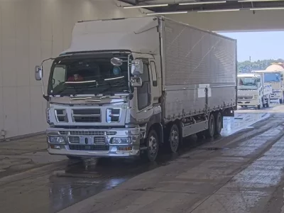 Isuzu GIGA