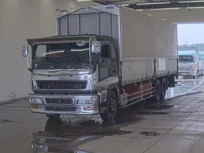 Isuzu GIGA
