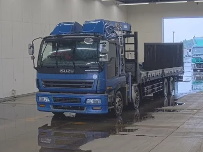 Isuzu GIGA