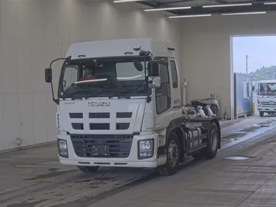Isuzu GIGA