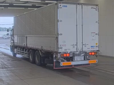 Isuzu GIGA