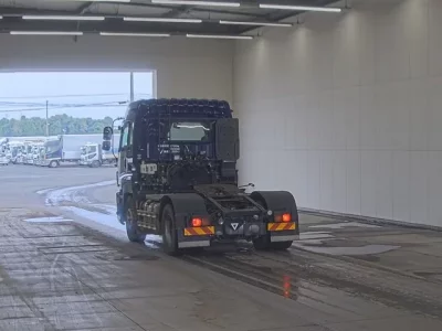 Isuzu GIGA