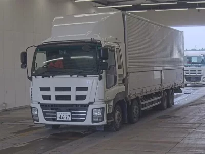 Isuzu GIGA