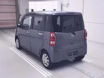 Daihatsu TANTO EXE