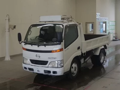 Hino DUTRO