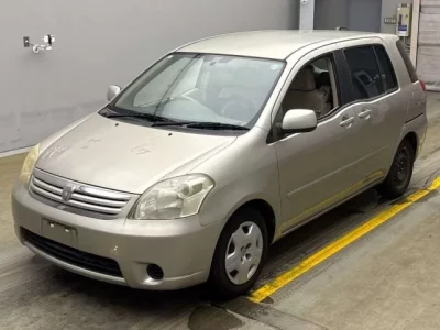 Toyota RAUM