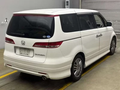 Honda ELYSION