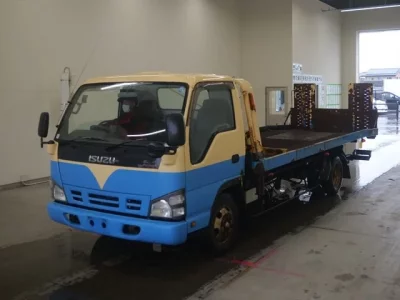 Isuzu ELF
