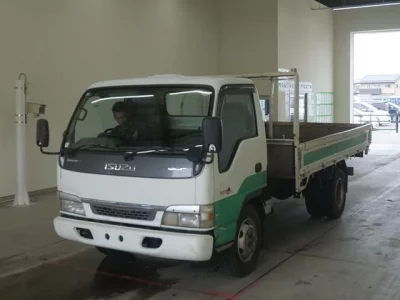 Isuzu ELF