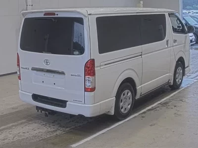 Toyota REGIUS ACE VAN