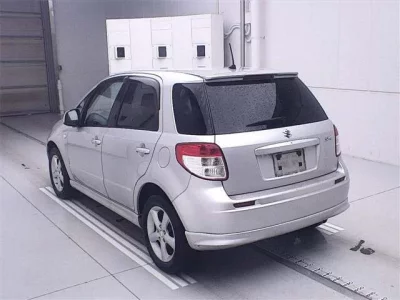 Suzuki SX-4