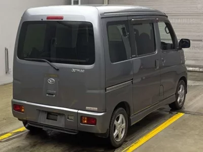 Daihatsu Atrai Wagon