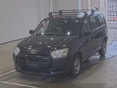 Toyota SUCCEED