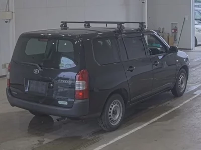 Toyota SUCCEED