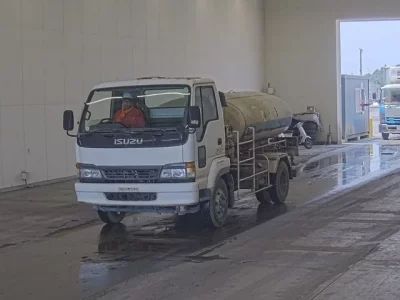 Isuzu JUSTON