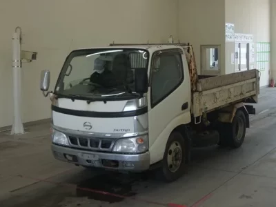 Hino DUTRO