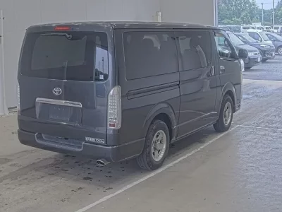 Toyota REGIUS ACE VAN