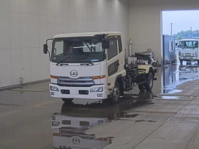 Nissan UD SERIES