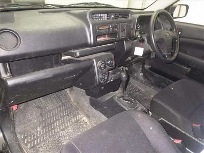 Toyota SUCCEED