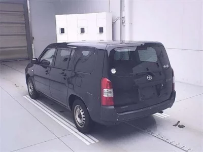Toyota SUCCEED