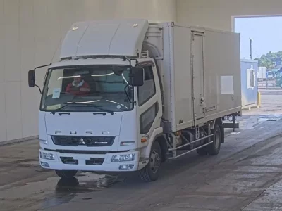 Mitsubishi FUSO FIGHTER