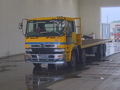 Hino TRUCK