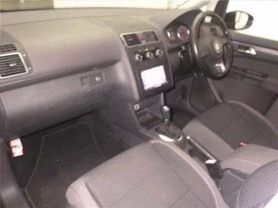 Volkswagen GOLF TOURAN