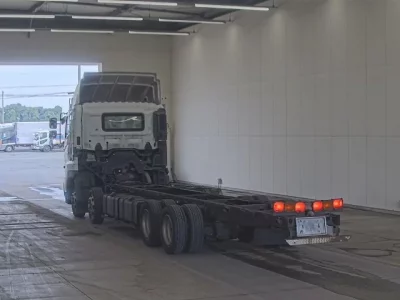 Hino TRUCK