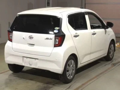 Daihatsu MIRA E S