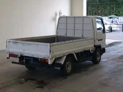 Nissan ATLAS