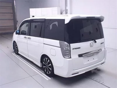 Honda STEP WAGON