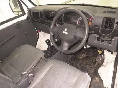 Mitsubishi MINICAB TRUCK