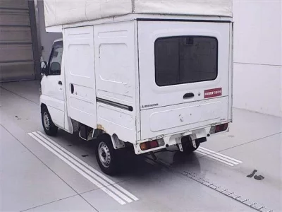 Mitsubishi MINICAB TRUCK