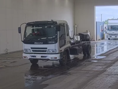 Isuzu FORWARD