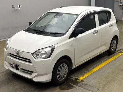 Daihatsu MIRA E S
