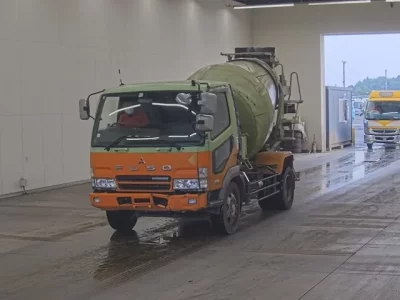 Mitsubishi FUSO FIGHTER