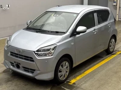 Daihatsu MIRA E S