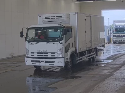 Isuzu FORWARD