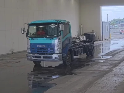 Isuzu FORWARD